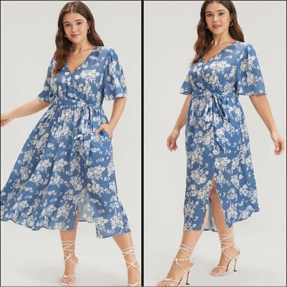 NWT White and Blue Floral Dress, Size 22/24, Bloomchic - Picture 1 of 9